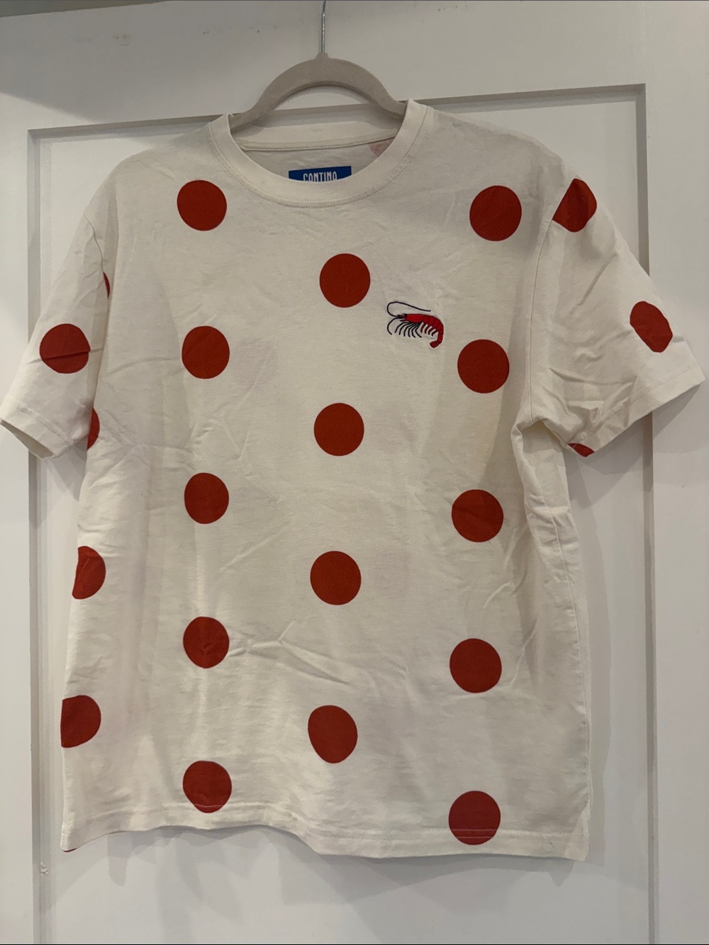 White Red Polka Dot Tee with Prawn Embroidered Cantina